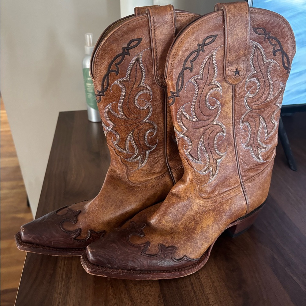 Brown Cowgirl Boots